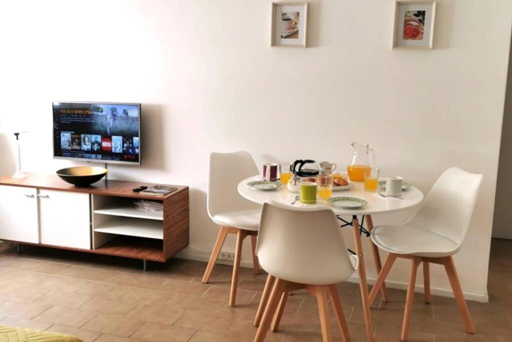 Апартаменти Luminoso 2 Ambientes En Almagro Av Corrientes 3 Personas Буенос-Айрес Екстер'єр фото